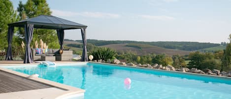 Alberca al aire libre