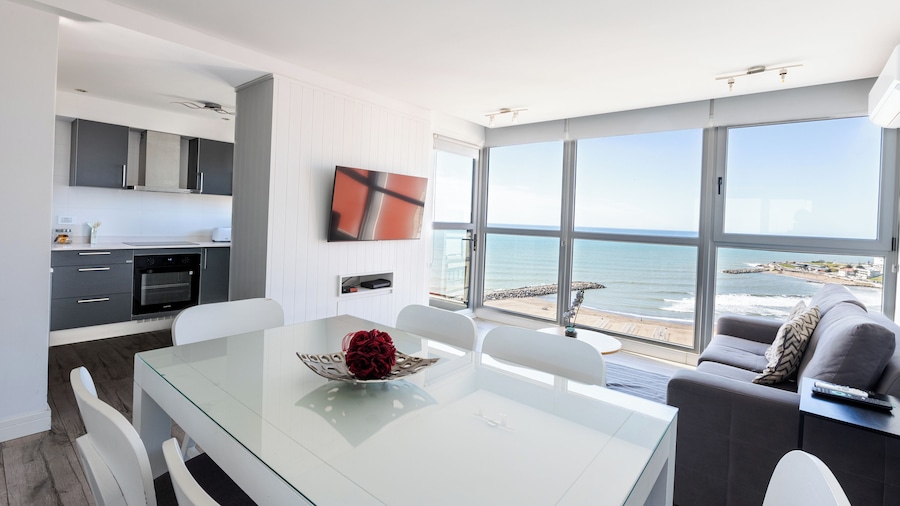 Residencias Roque Suarez
