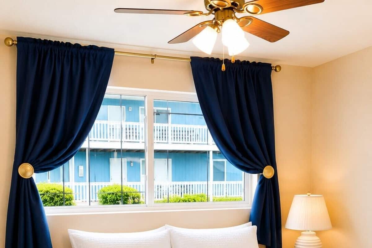 Comfort Condo, 2 Bedrooms, 2 Bathrooms, Lake View