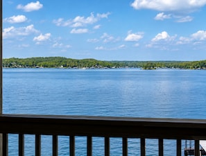 Lake view - Alhonna Resort LLC (Lake Ozark)