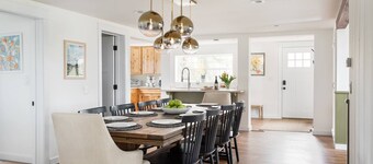 Winter Retreat with Hot Tub and Views, near skiing