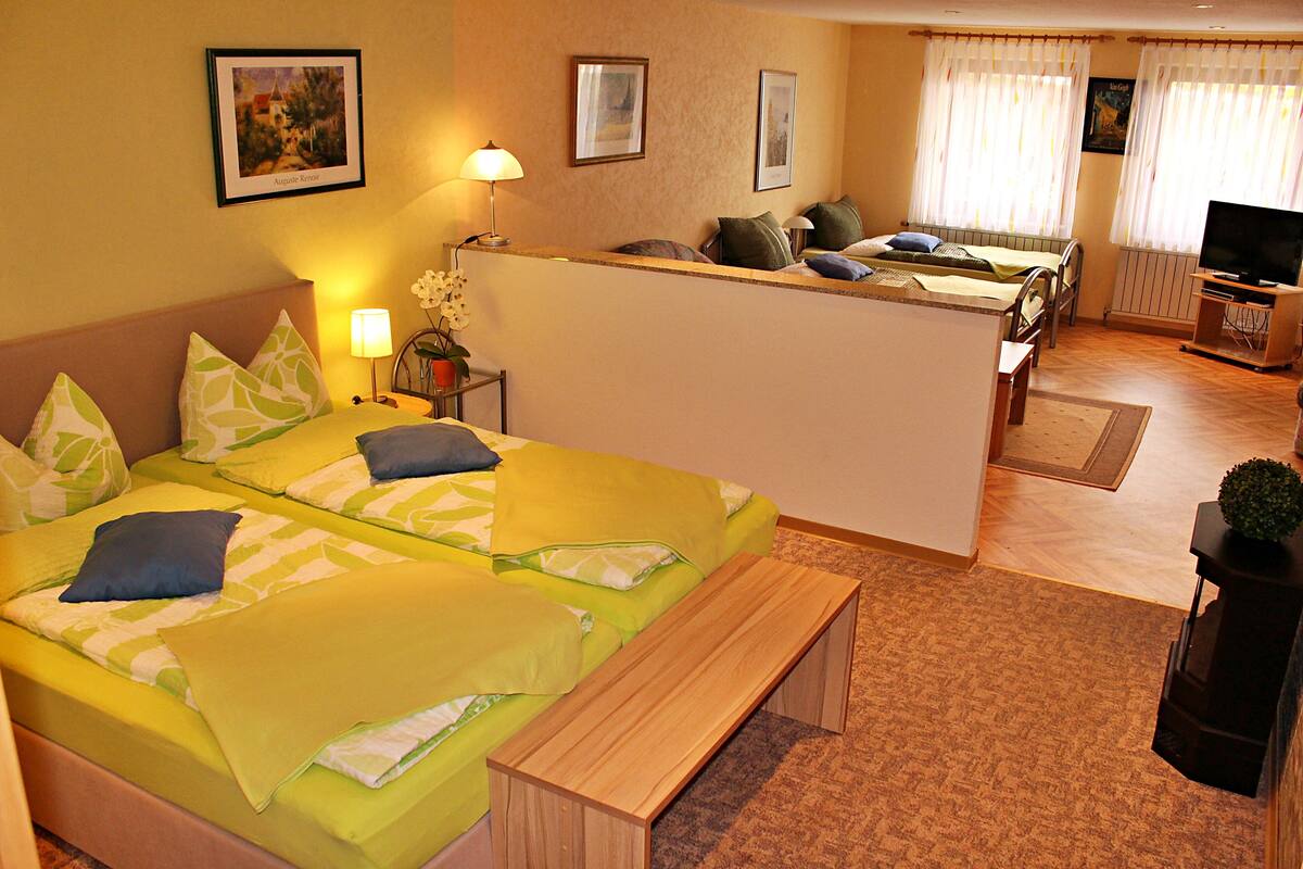 Basic Quadruple Room