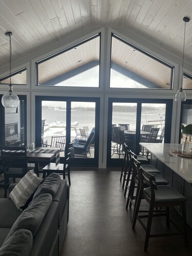 New Listing - Mona Lake Living