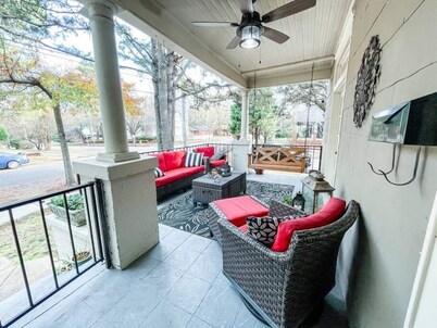 Spacious Family 3BR | Air Force Base Nearby