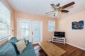 Uklassifisert bilde, 4 av 15, knapp