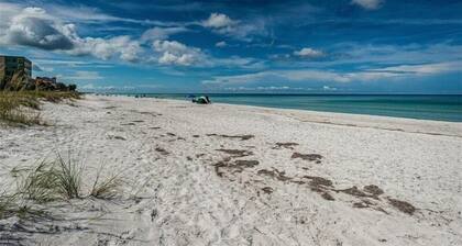 Pet Friendly Tropical Beachside Cottage just steps from the beach!~