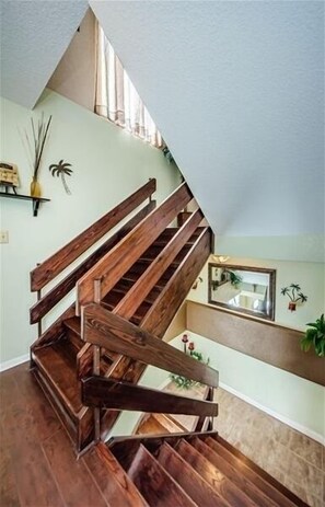 Nicht klassifiziertes Bild, 3 von 31, Schaltfläche