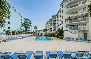 Unclassified image, 3 of 29, button - Family Favorite Location & Stunning Sunset views of the Gulf of Mexico ~  BP201 (Indian Shores)