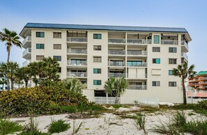 Exterior - Family Favorite Beach Escape & Hdtv with 200 Channels!~    BP301 (Indian Shores)