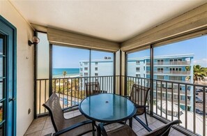 Imagen sin descripción, 4 de 32, botón