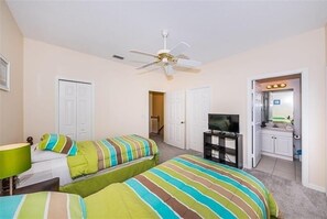 Unclassified image, 2 of 24, button