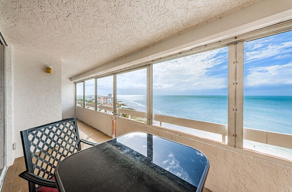 Unclassified image, 1 of 21, button