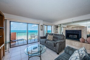 TV - Direct Gulf front with Million Dollar views! sleeps 7   TR502~ (Indian Shores)