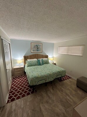 Unclassified image, 2 of 17, button