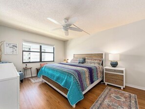 1 Schlafzimmer, Schreibtisch, Bügeleisen/Bügelbrett, kostenloses WLAN