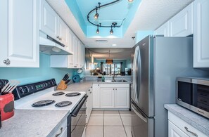 Luokittelematon kuva, 5 kautta 30, painike