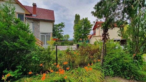 Holiday home in the immediate vicinity of the free beach
