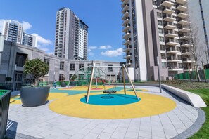 Children's area - Belgrade Waterfront Studio Apartment-Supertwins (Београд)