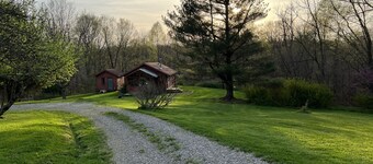 Cozy County Cabin in the woods