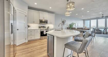 Waters Edge at the Stillwater