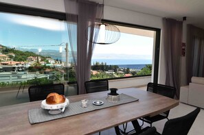 Dining - Luxury Villa Miraval with Pool (Opatija)