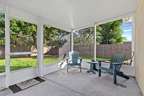 Terrace/patio - Relaxing House with Screen Porch (Vero Beach)