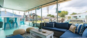 Relax in the Heart of Merritt Island