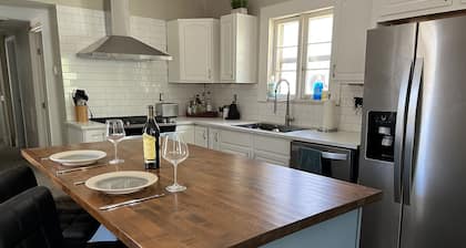 Cozy home near downtown Colorado Springs and Old Colorado City