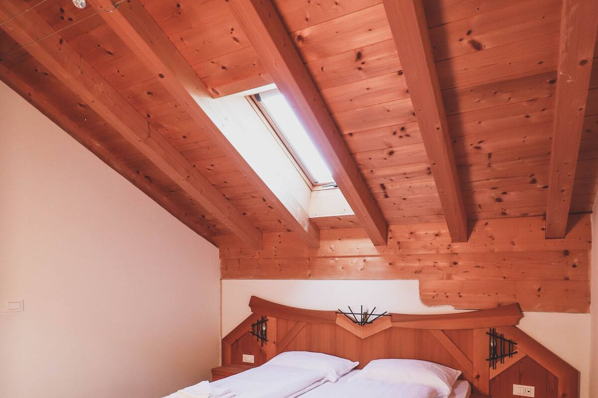Basic Double Room