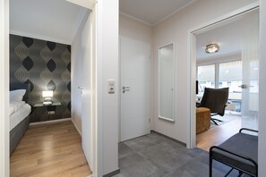 2 Schlafzimmer, BĂŒgeleisen/BĂŒgelbrett, kostenloses WLAN, BettwĂ€sche