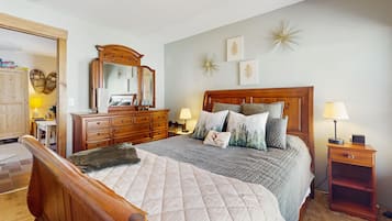 2 bedrooms, Internet, bed sheets