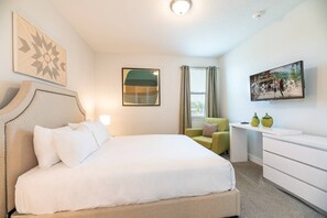 8 bedrooms, iron/ironing board, free WiFi, bed sheets