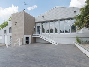 Exterior - Le Zen - Sauna - Piscine intérieure (Saint-Hilaire-de-Chaléons)