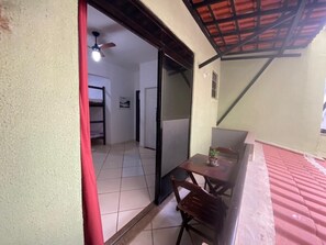 Free WiFi, bed sheets - Ipanema Club Hostel (Rio de Janeiro)