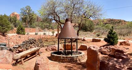 Custom luxury home with Cathedral Rock views, outdoor living, hot tub, & firepit