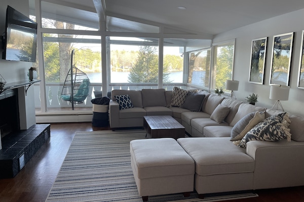 family room with panoramic lake view