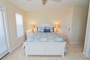 4 habitaciones, escritorio, wifi gratis y ropa de cama 