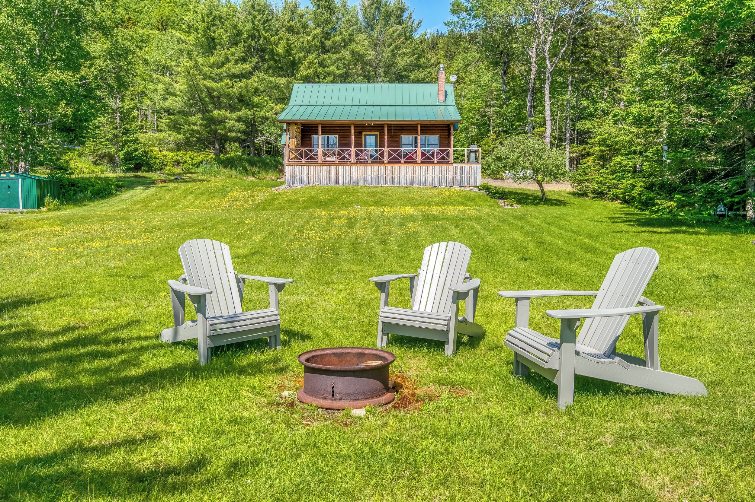 4 Raymond Road - Direct waterfront right on Beaver Mountain Lake!