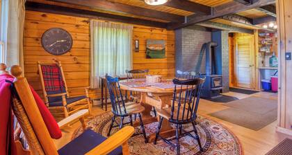 4 Raymond Road - Direct waterfront right on Beaver Mountain Lake!