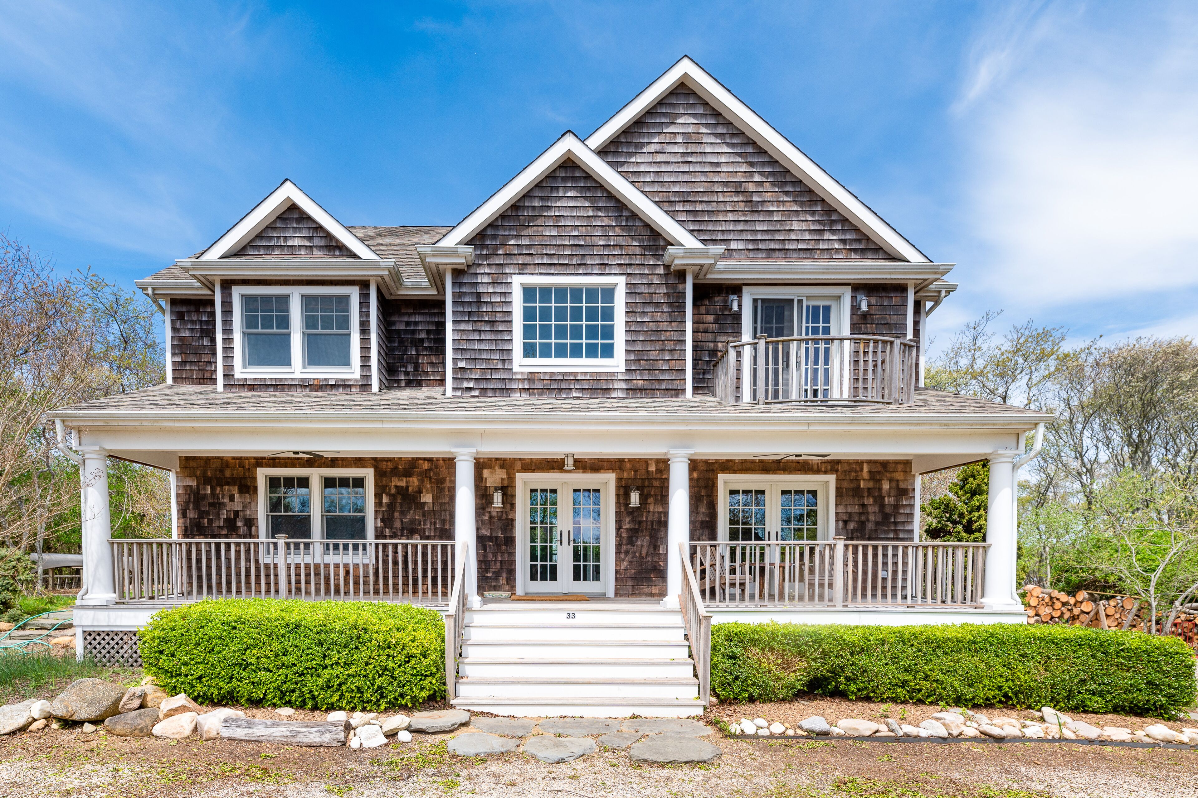 Fantastic waterfront home with pond access, firepit, two decks, WiFi & gas grill