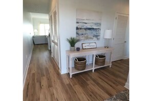 Interior - 2-BR Waterfront Condo Resort (w/ Pool, Spa, Golf) (Panama City Beach)
