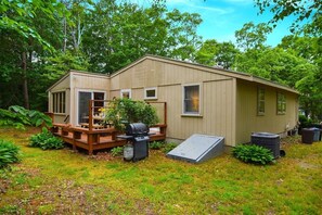 Terrace/patio - Central AC 3 Min Walk to Pond! (Marstons Mills)