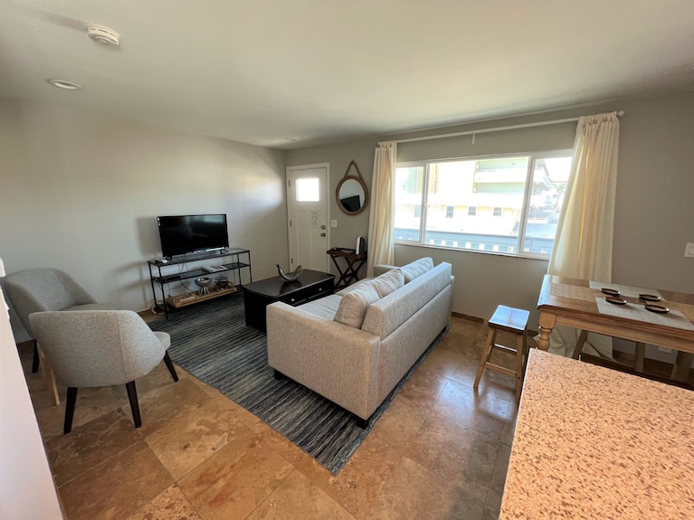 Beachside Condo #D - Carlsbad, CA
