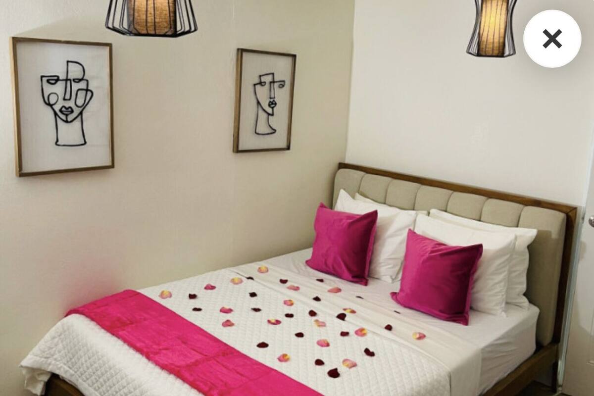 Standard Room | Iron/ironing board, free WiFi, bed sheets