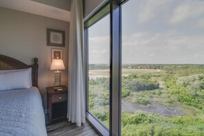 1 camera, ferro/asse da stiro, Wi-Fi, lenzuola