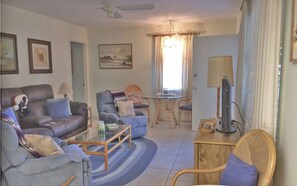 Living area - Marco Island Paradise (Marco Island)