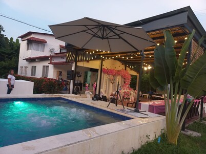 FAMILY VILLA-WITH JACUZZI - HYDROMASSAGE