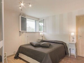 7 Schlafzimmer, Reisekinderbett, kostenloses WLAN
