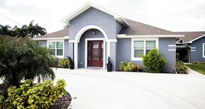 Brand New Beautiful Rental Close to Beaches!!!!
