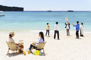 ビーチの近く、白砂、ビーチバー